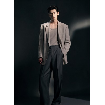 Neutral Tones and the New Minimalism